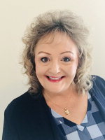 Tracy Wohlschlegel